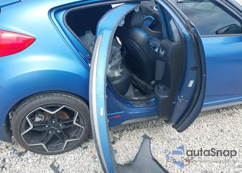 2016 Hyundai Veloster Turbo Rally Edition z USA, uszkodzony, nr VIN KMHTC6AE4GU261082